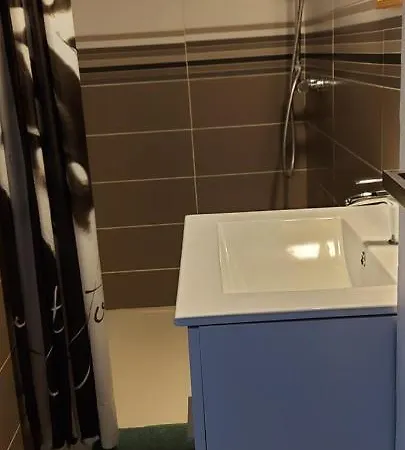 住宿加早餐酒店 Cocoon 3*