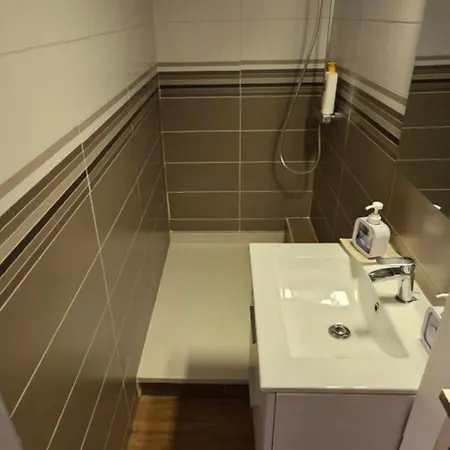 住宿加早餐酒店 Cocoon 罗克莫尔